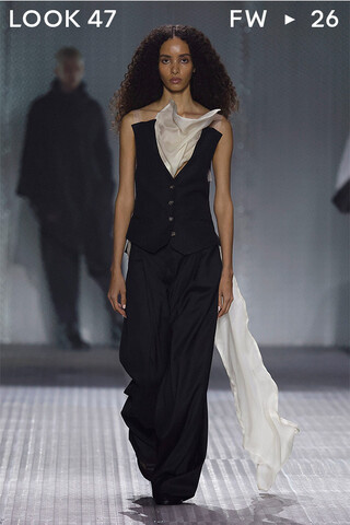 LOOK 47