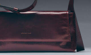 Ori&oacute;n leather shoulder bag