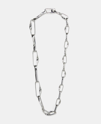 Imperfect chain links necklace