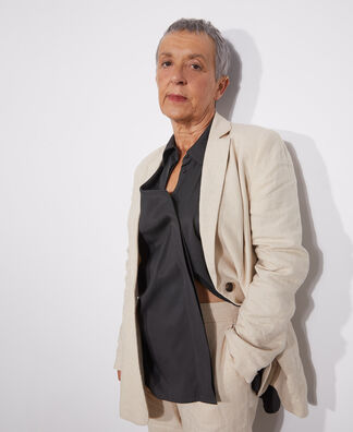 Blazer in natural linen Blazer in natural linen