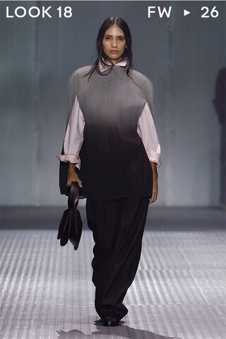 LOOK 18