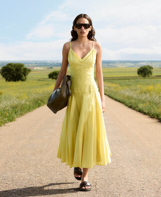 DRESSES