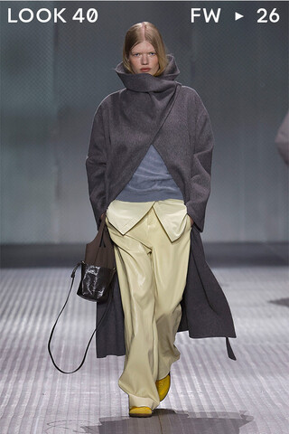 LOOK 40
