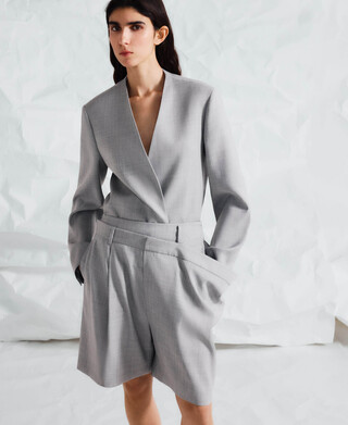 Bermudashorts im Tailored-Look mit tiefem Bund