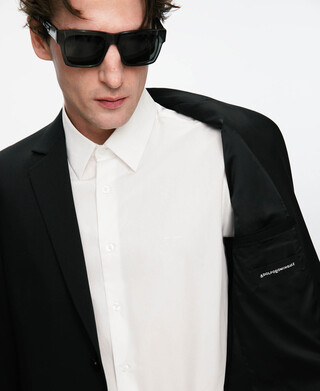 Slim fit tailored blazer