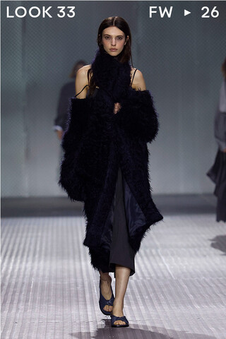 LOOK  33