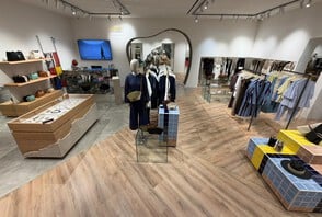 ADOLFO DOM&Iacute;NGUEZ ABRE SU TERCERA TIENDA EN ECUADOR