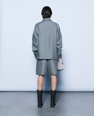 LOOK 06 LOOK 06