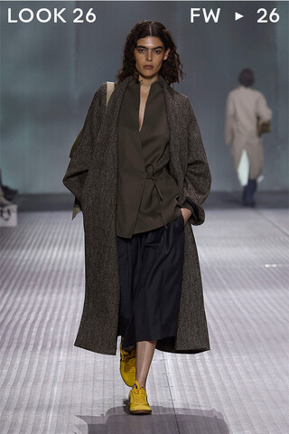 LOOK 26