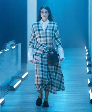 RUNWAY SS22 RUNWAY SS22