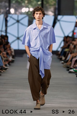 LOOK 44 LOOK 44