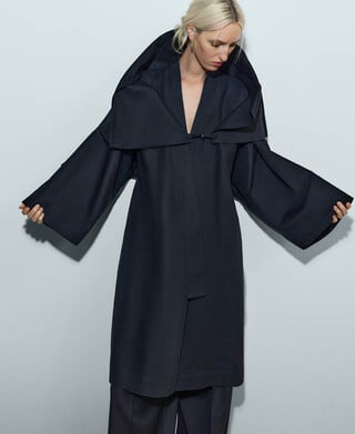 Kimono with expandable yoke woman Kimono with expandable yoke woman