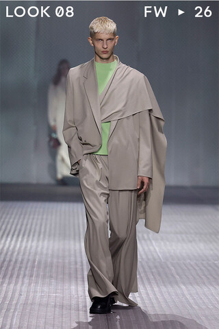LOOK 08