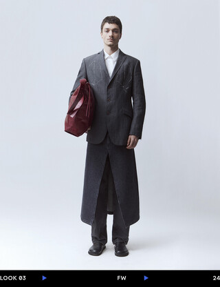 LOOK 03 LOOK 03