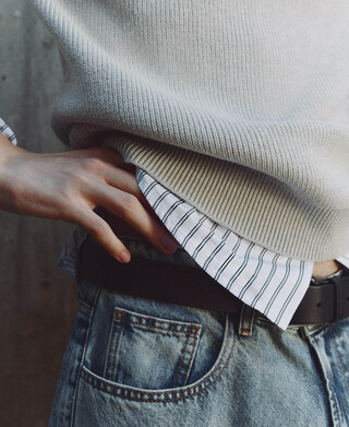 Leather engraved logo belt