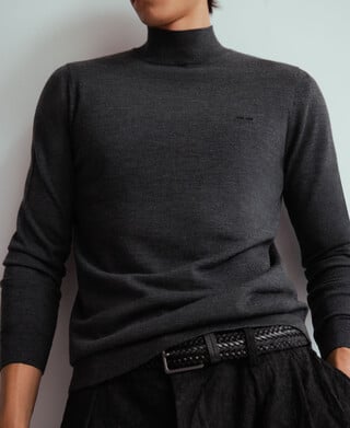 Merino wool perkins collar sweater man Merino wool perkins collar sweater man