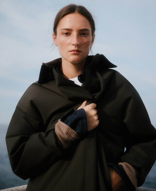 Parka nailon cuello chimenea mujer Parka nailon cuello chimenea mujer