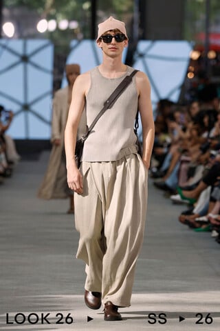 LOOK 26 LOOK 26