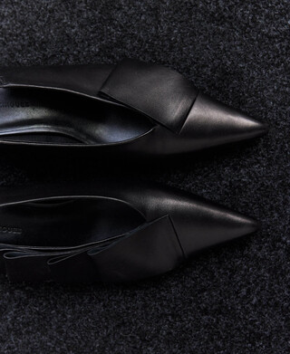 Leather heeled slingback shoe woman