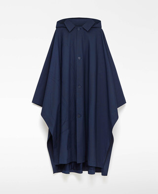 オーバーサイズ エンブロイダリーフーディケープ