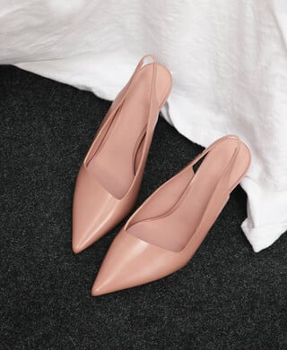 Zapato tac&oacute;n destalonado piel