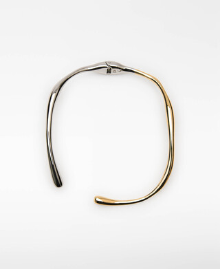 Doppelt lackierter Metall-Choker f&uuml;r Damen