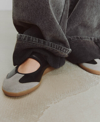 Maxi logo leather sport ballet flat