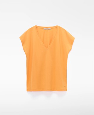 PYRATEX&reg; Spanish Cotton V-neck T-shirt