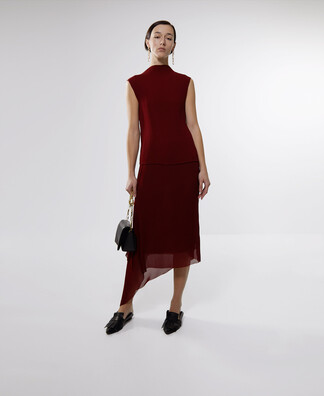Asymmetric crinkle skirt Asymmetric crinkle skirt