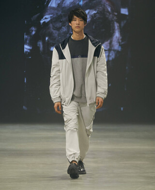 LOOK 34 LOOK 34