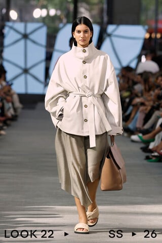 LOOK 22 LOOK 22