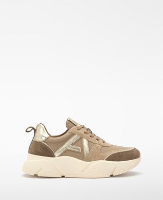Maxi logo platform sneaker