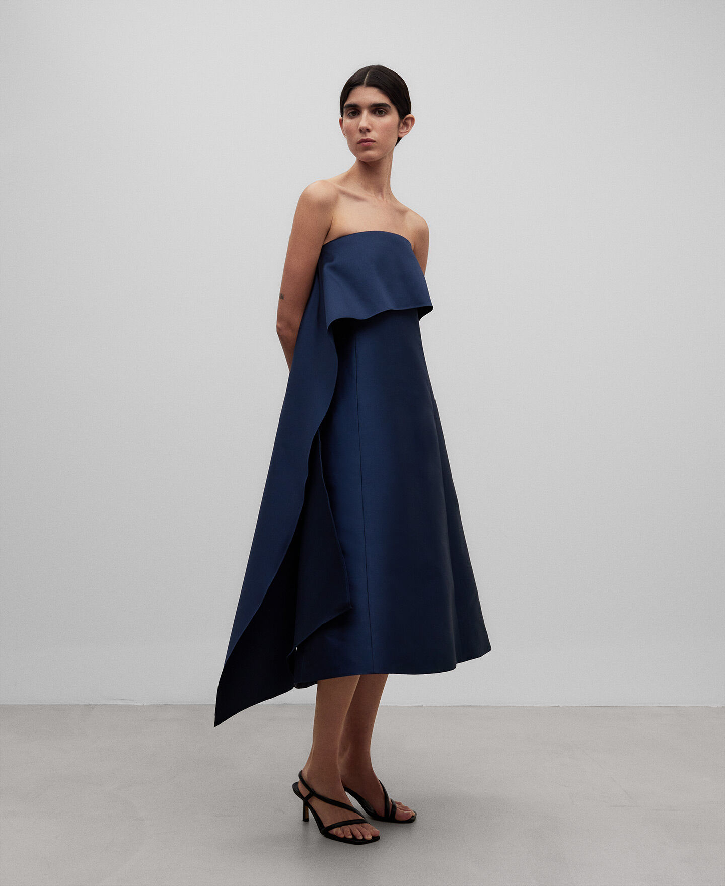 Adolfo dominguez dresses 2025