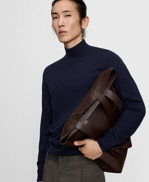 Merino wool perkins collar sweater