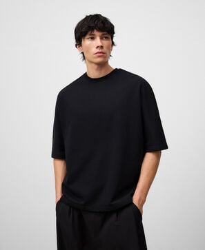Back seam detail T-shirt man