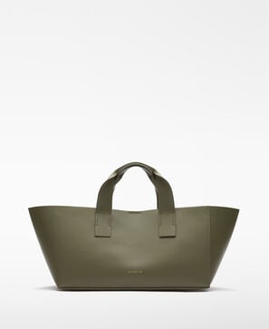Mica elongated hand bag woman