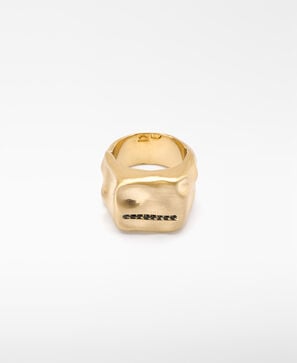Metal signet ring with crystal detail