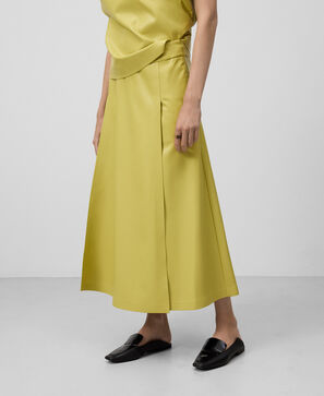 Adolfo Domínguez Crinkle Queen Letizia Brings Back Adolfo