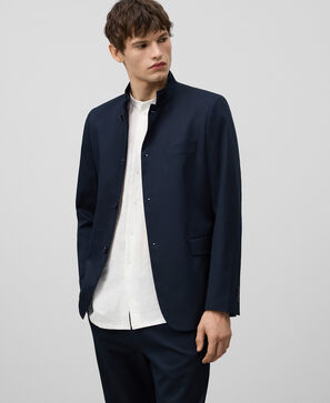 Mandarin collar structured blazer man