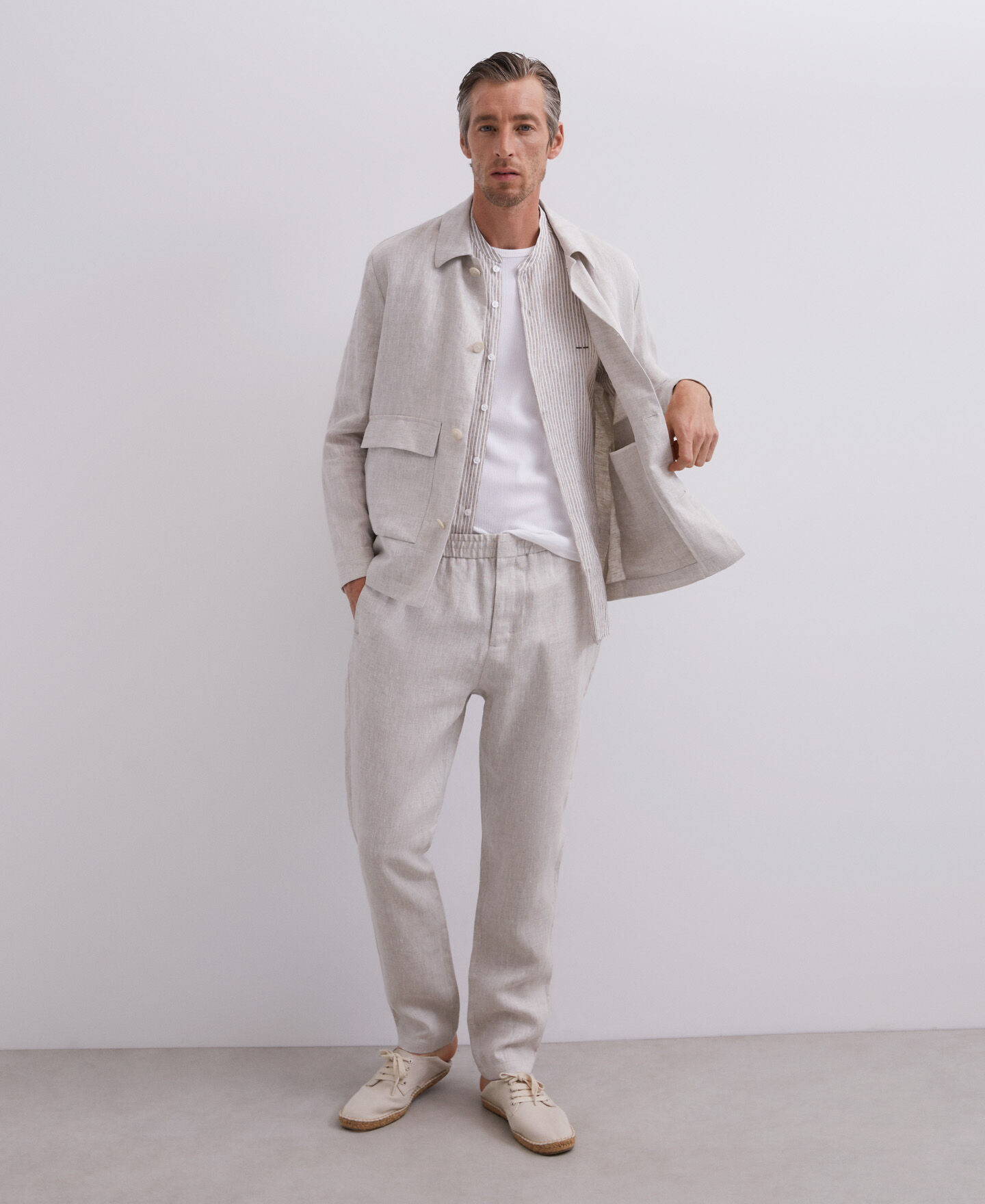 Ecru linen trousers