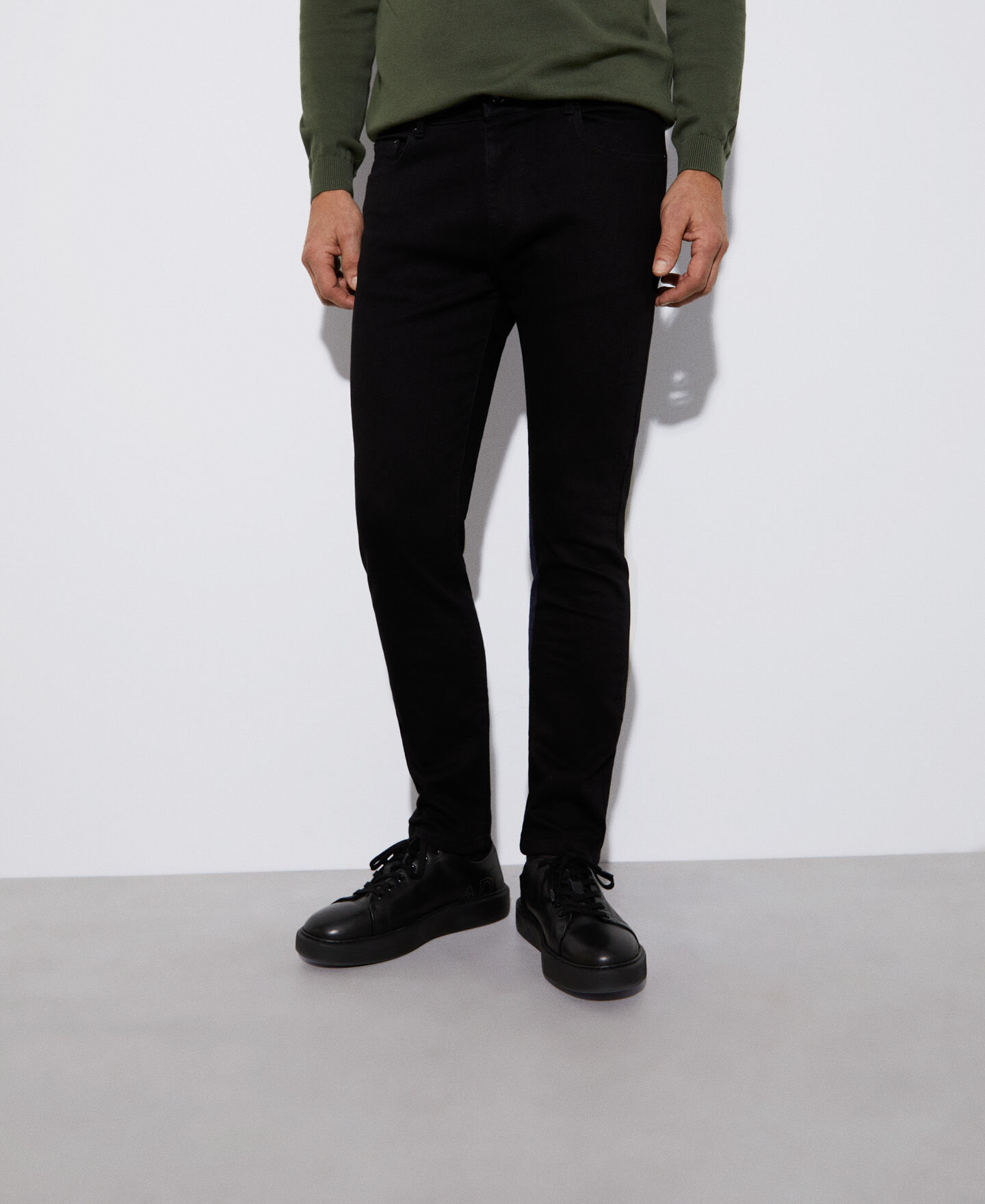 Men's Denim | Spring-Summer 22 | Adolfo Domínguez