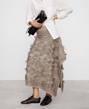 Jacquard asymmetric skirt with fringes