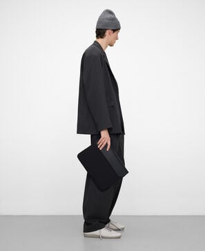 Funda port&aacute;til nailon solapa