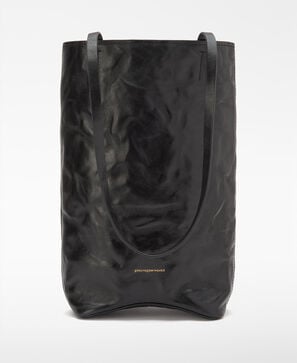 Ori&oacute;n washed leather vertical hobo bag