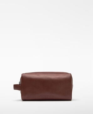 Leather rectangular toiletry bag man