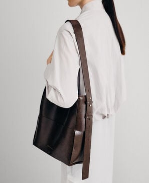 Horizonte vertical hobo bag