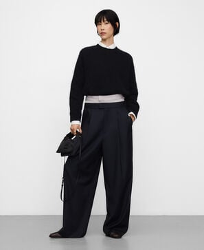 Double-waistband pleated trousers