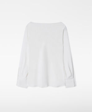 ドレープブラウス