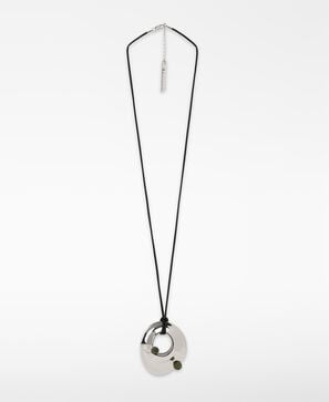 Metal ring necklace with stone detail