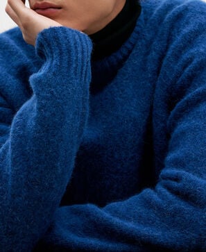 Blue melange woollen sweater for men
